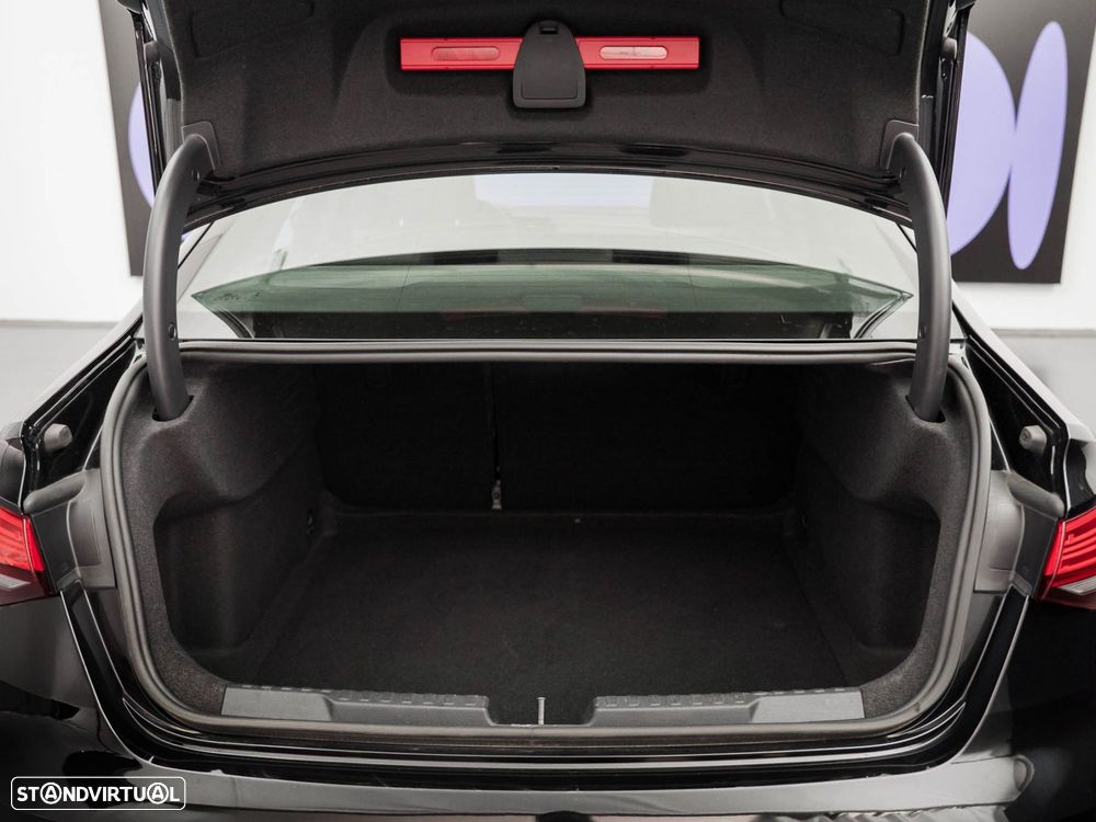 Audi A3 Limousine 30 TDI - 11