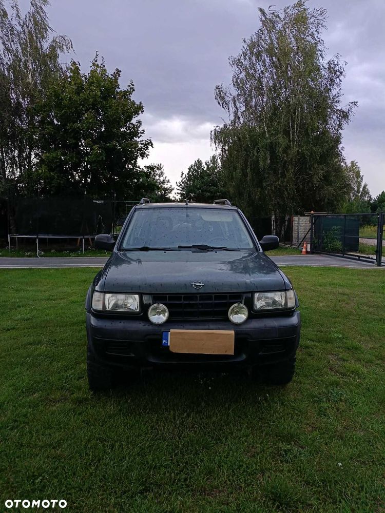 Opel Frontera - 1