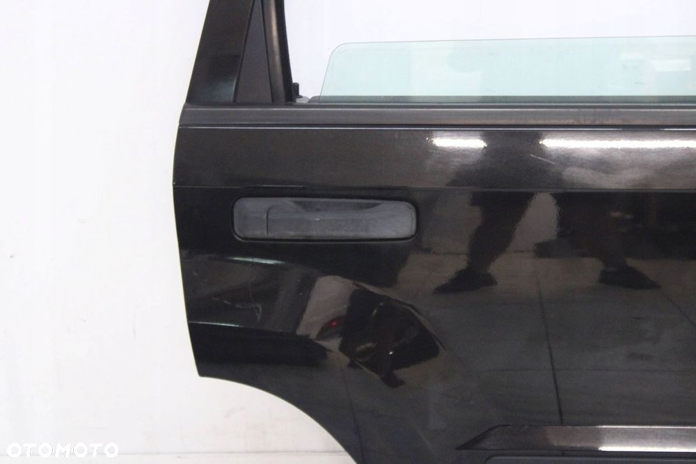 JEEP CHEROKEE WK 04R- DRZWI PRAWE TYLNE PRAWY TYŁ - 4