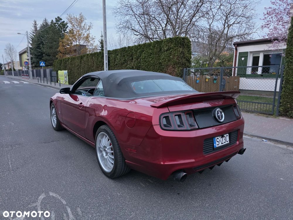 Ford Mustang 3.7 V6 Premium - 11
