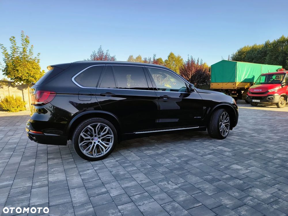 BMW X5 xDrive25d Sport-Aut - 4