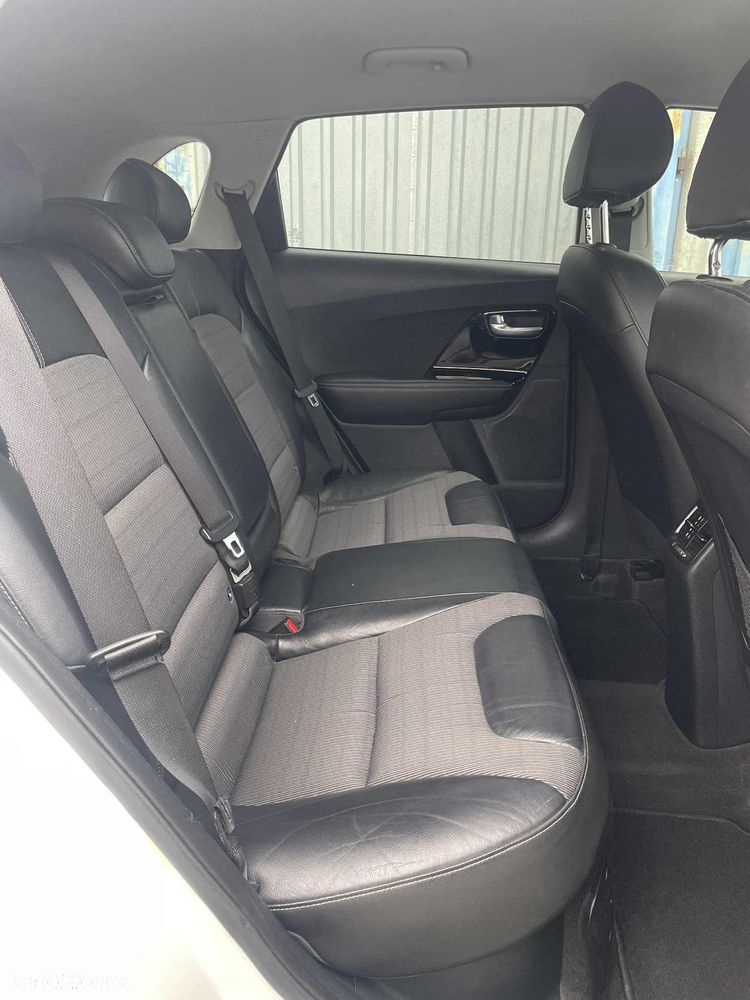 Kia Niro 1.6 GDI HEV 2WD OPF Vision - 18