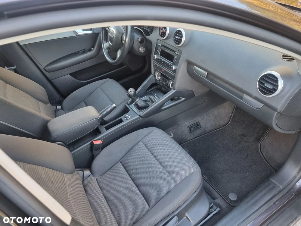 Audi A3 Sportback 2.0 TDI DPF Ambition - 19