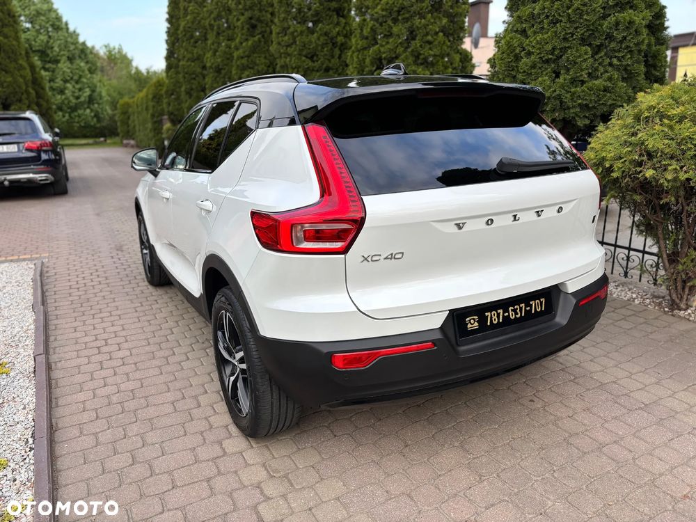 Volvo XC 40 D3 R-Design - 4