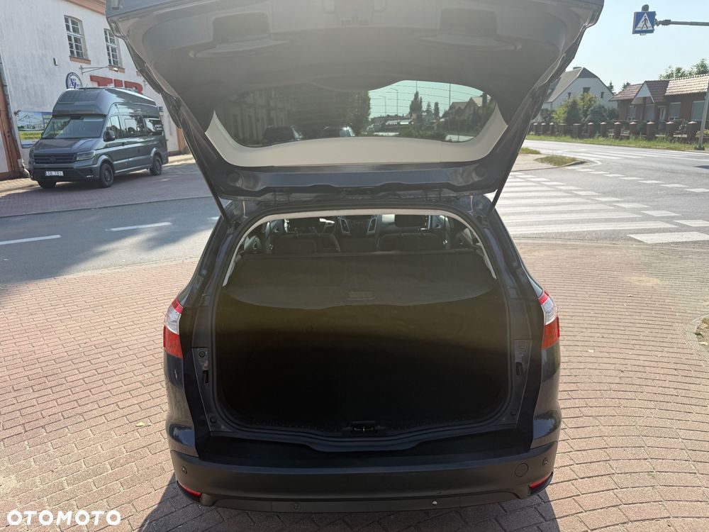 Ford Focus 1.6 TI-VCT Ambiente - 15