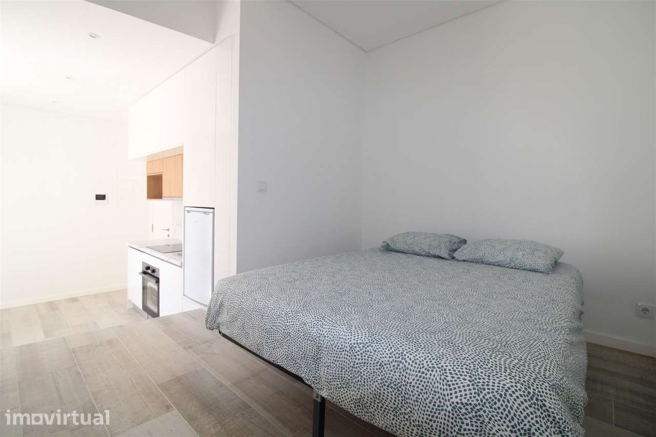 Apartamento T0 na zona da Baixa - Grande imagem: 5/10