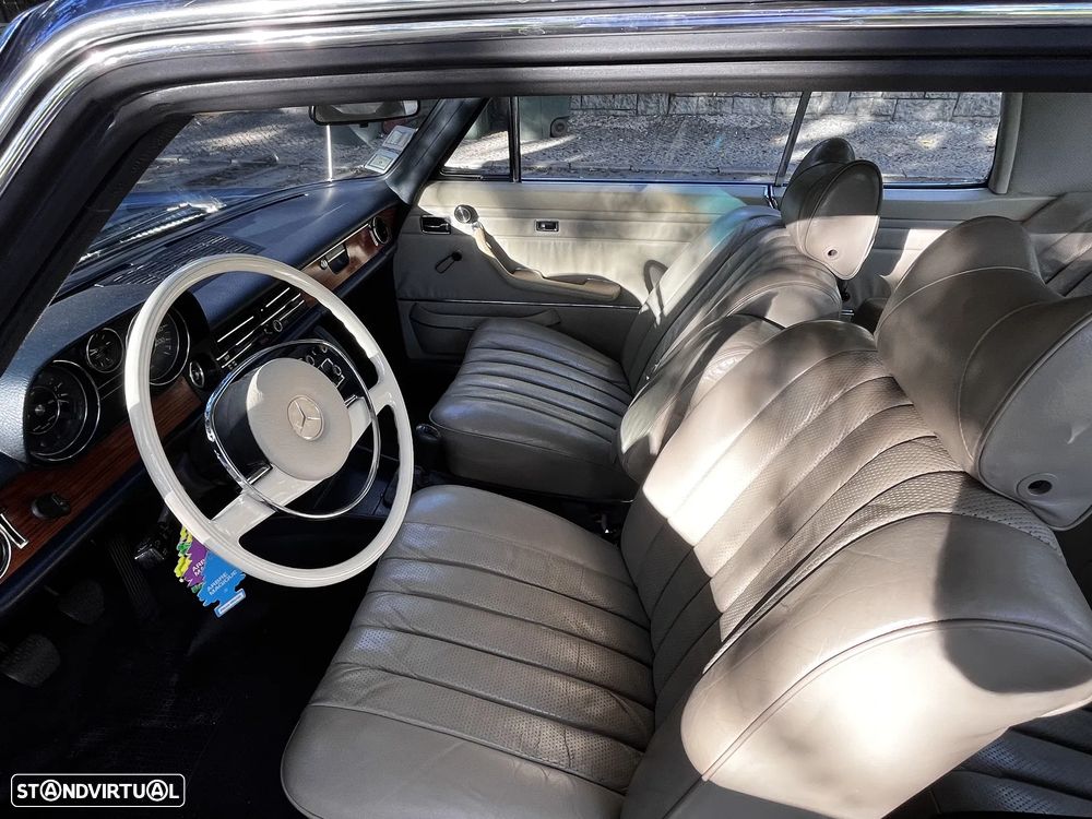 Mercedes-Benz W114/W115 (1968-1974) - 12