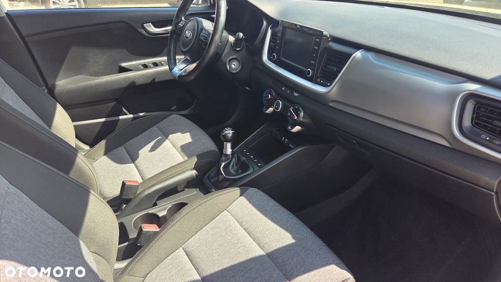 Kia Stonic 1.2 Spirit - 13