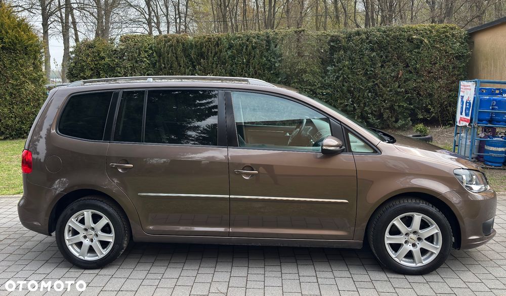 Volkswagen Touran 2.0 TDI DPF BlueMotion Technology Comfortline - 18