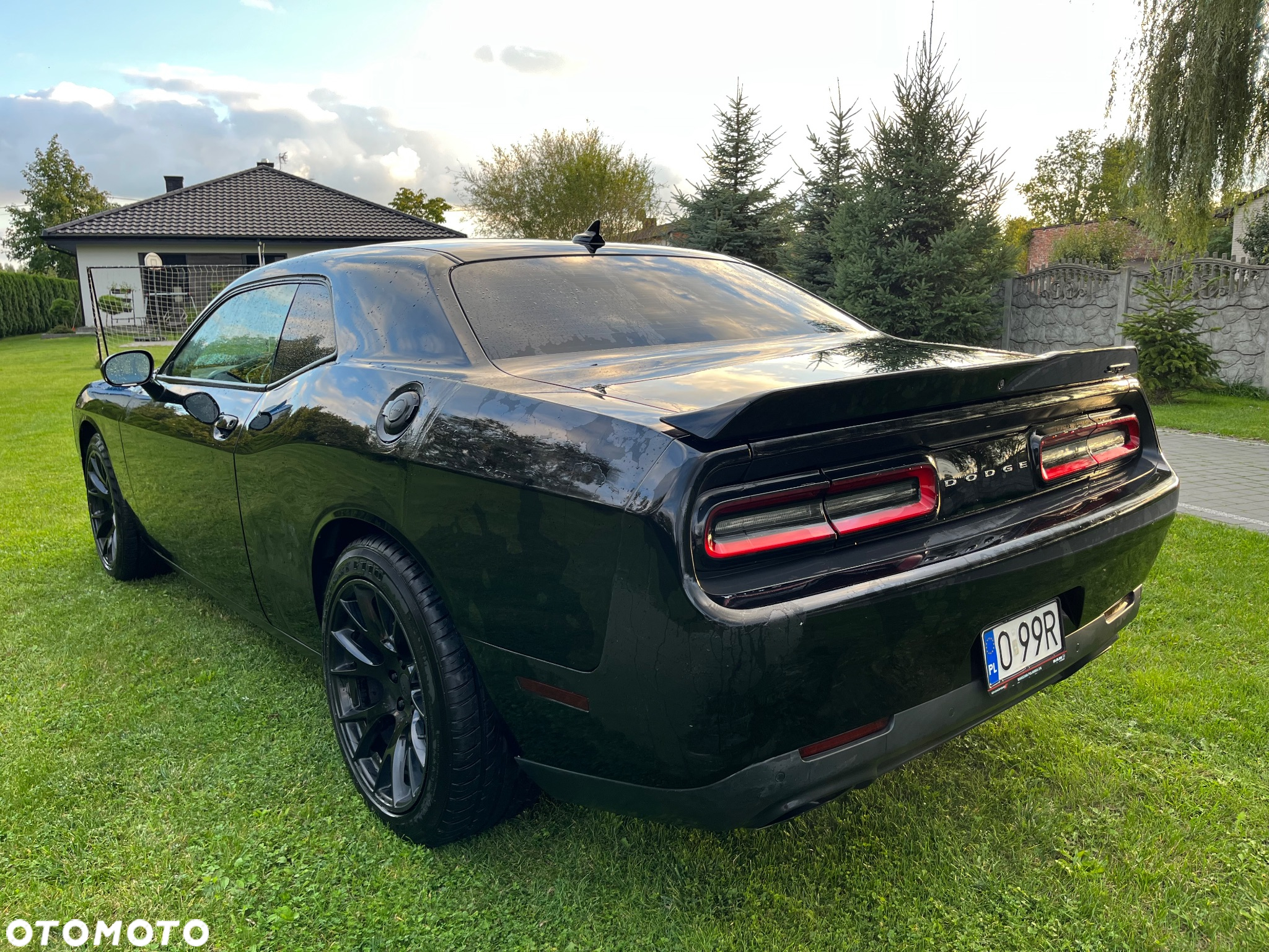 Dodge Challenger - 9