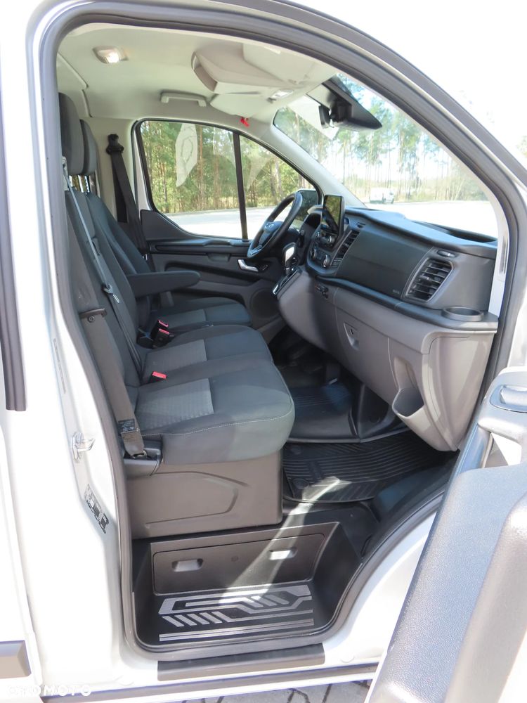 Ford Transit CUSTOM 2.0 TDCi 130 Km L2 Limited Edition W Najbogatszej Wersji Wyposażenia TREND L2H1 LONG Blaszak Furgon 9-Cio Osobowy Stan Jak NOWY POLECAM - 27