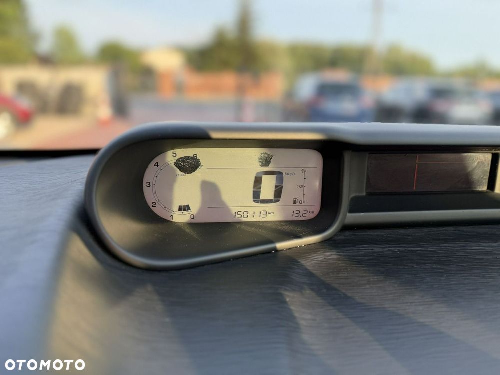 Citroën C3 Picasso 1.4i Attraction - 16