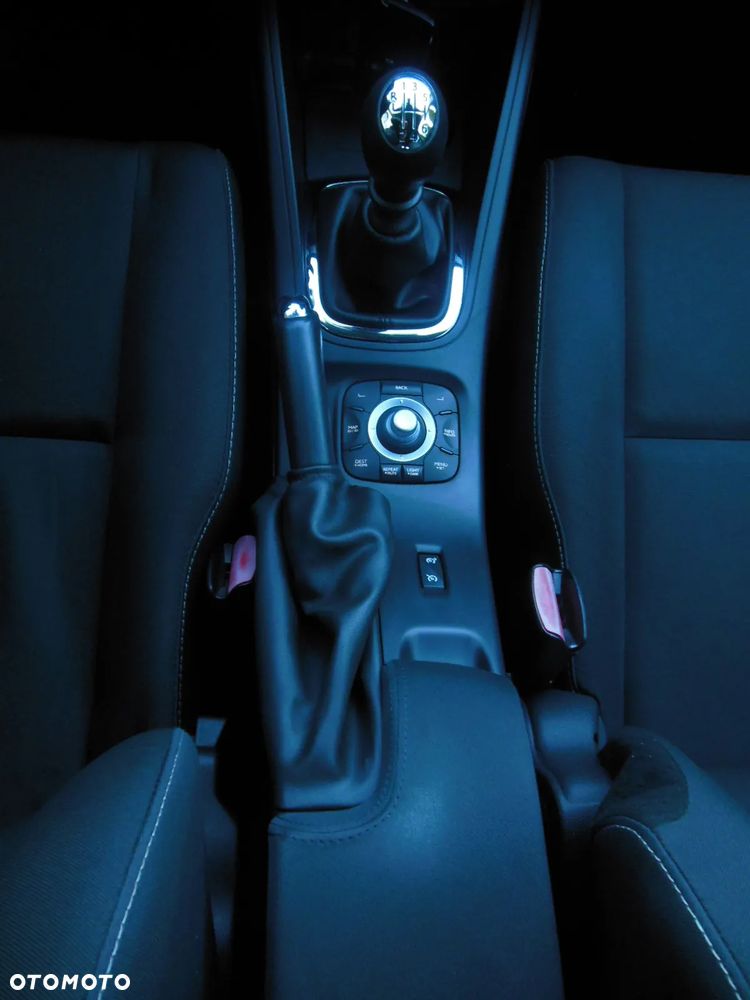 Renault Megane ENERGY dCi 110 Start & Stop LIMITED - 21