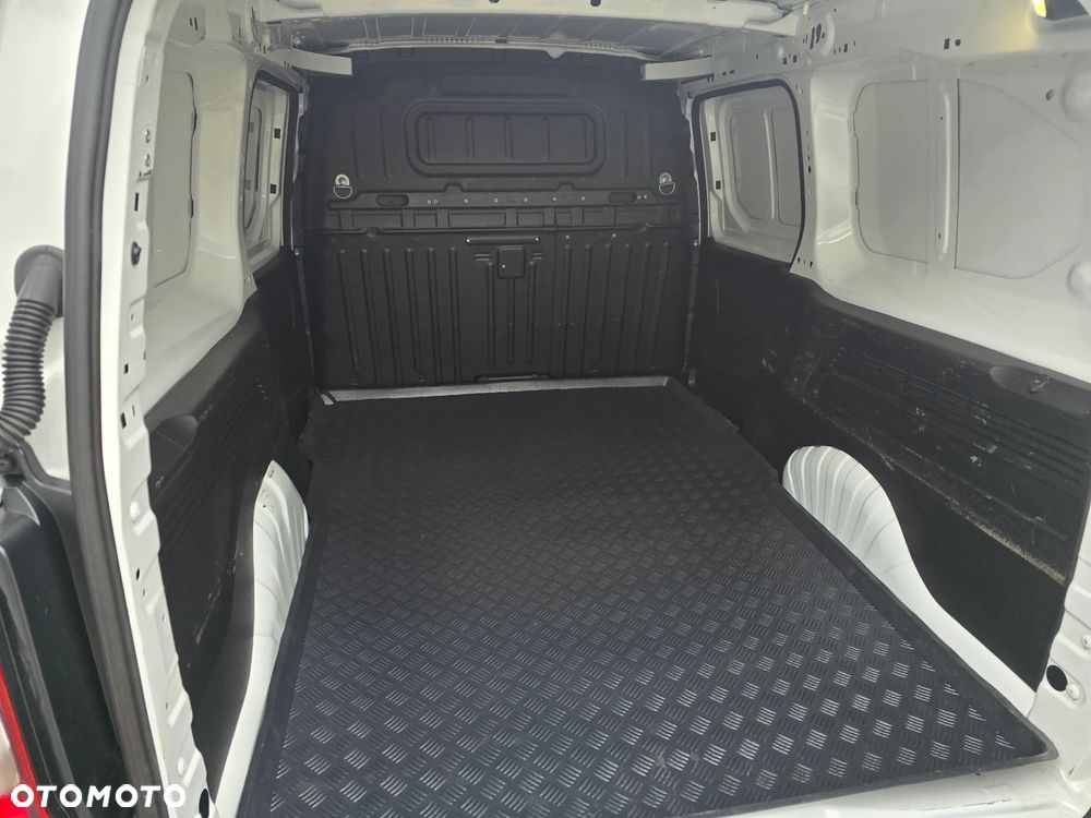 Opel Combo - 29