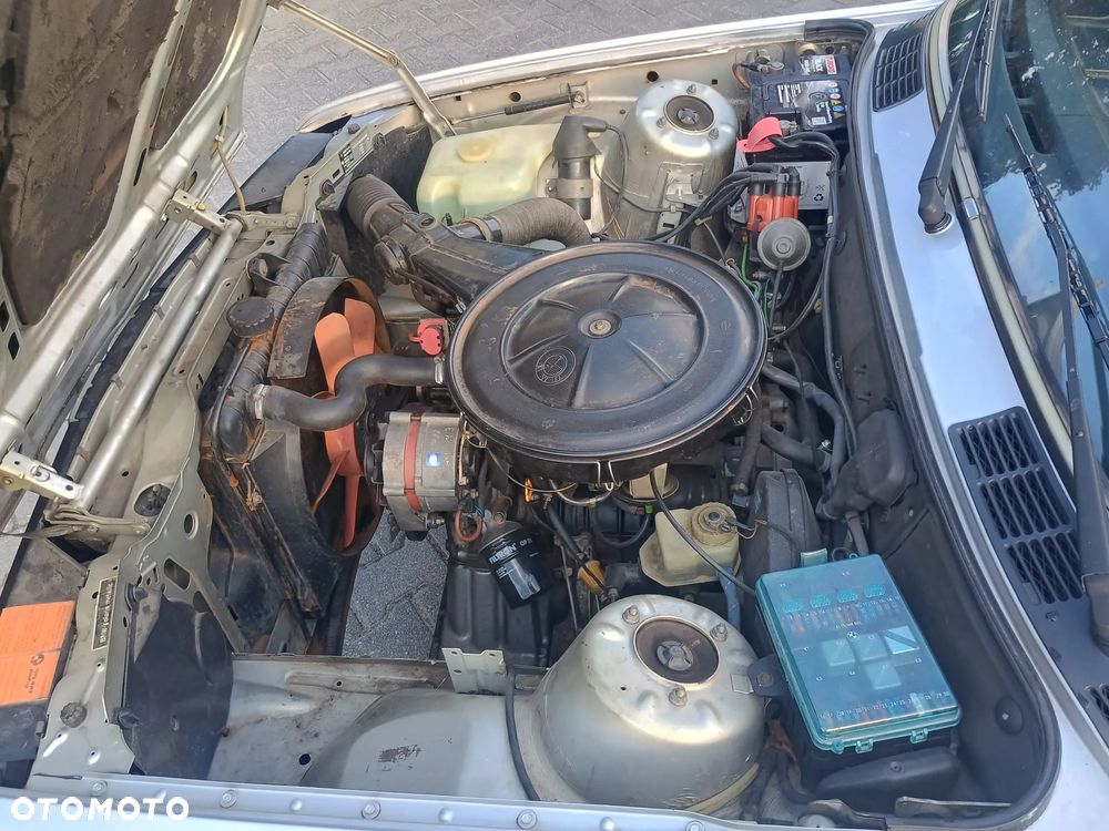 BMW Seria 3 - 18