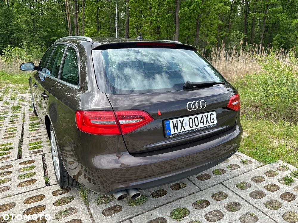 Audi A4 Avant 2.0 TDI DPF multitronic Ambiente - 4