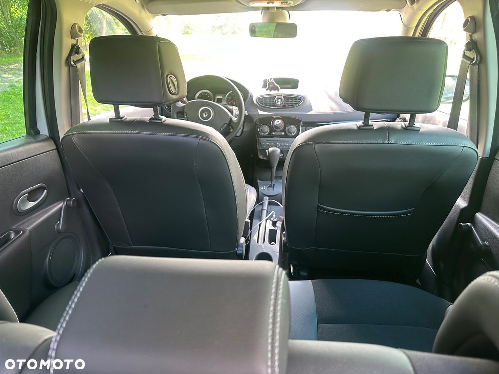 Renault Clio - 17