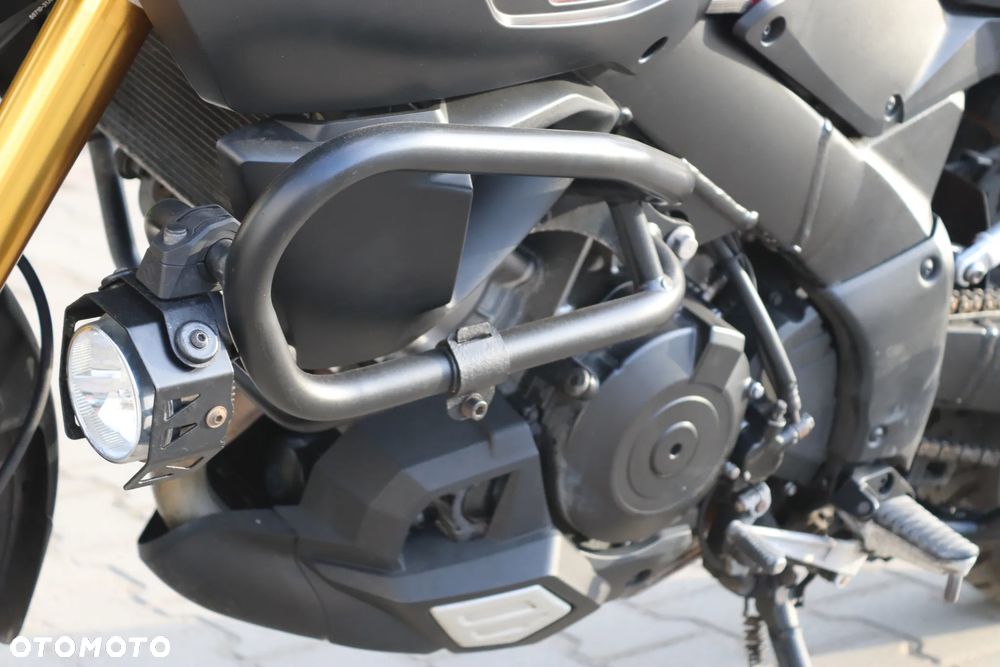 Suzuki V-STROM - 5