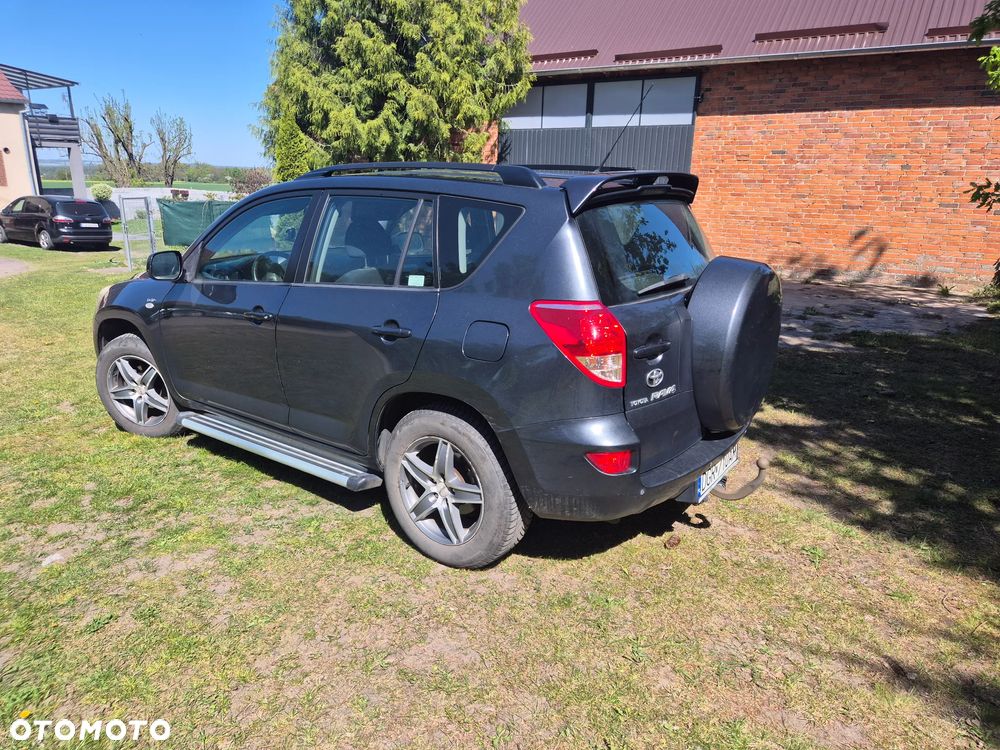Toyota RAV4 2.2 D-4D Luna - 6