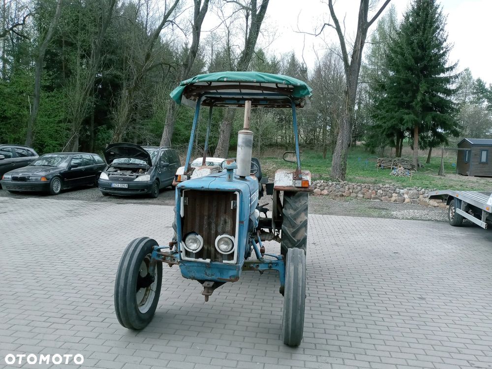 Ford 3600 - 7