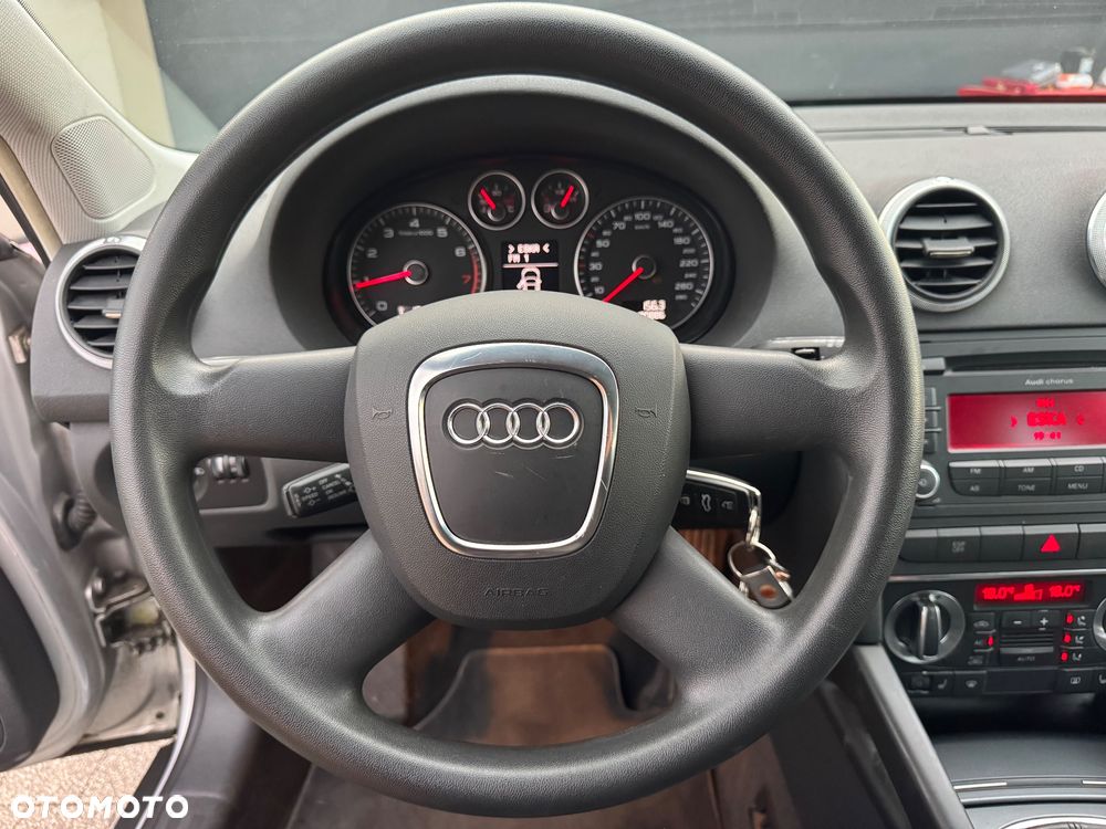 Audi A3 Sportback 1.6 Ambition - 26