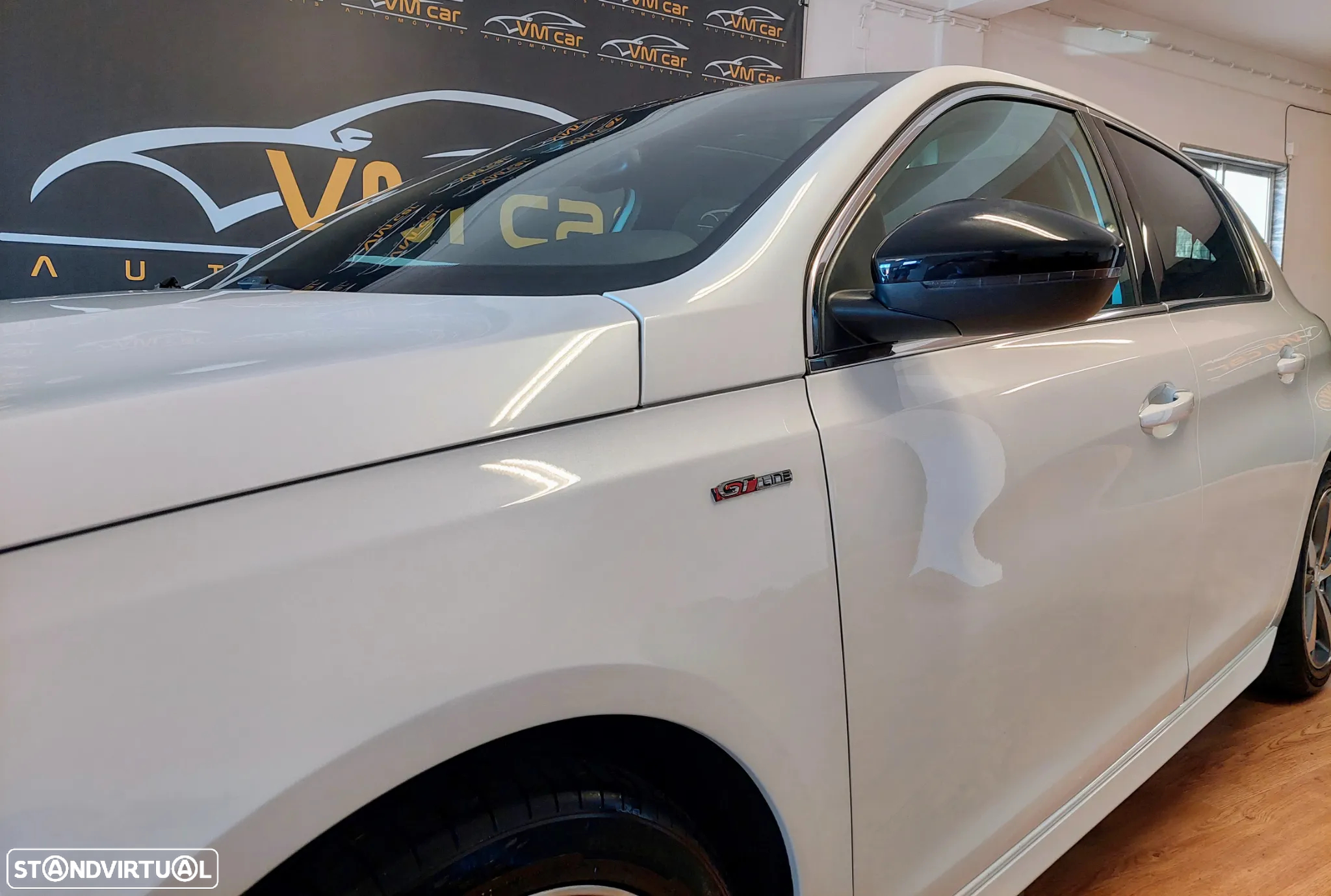 Peugeot 308 1.2 PureTech GT Line - 23