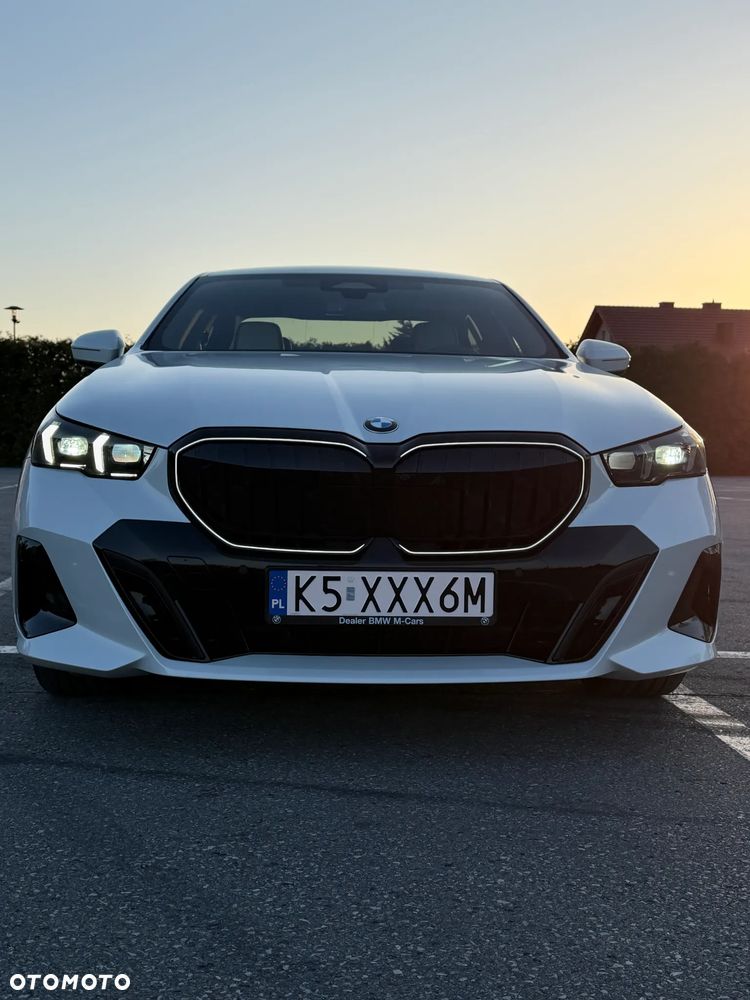BMW Seria 5 520i mHEV Luxury Line sport - 14
