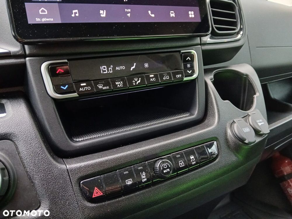 Toyota PROACE MAX - 25