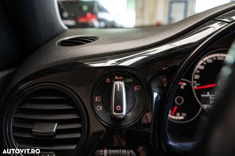 Volkswagen Beetle 1.6 TDI BlueMotion Technology - 23