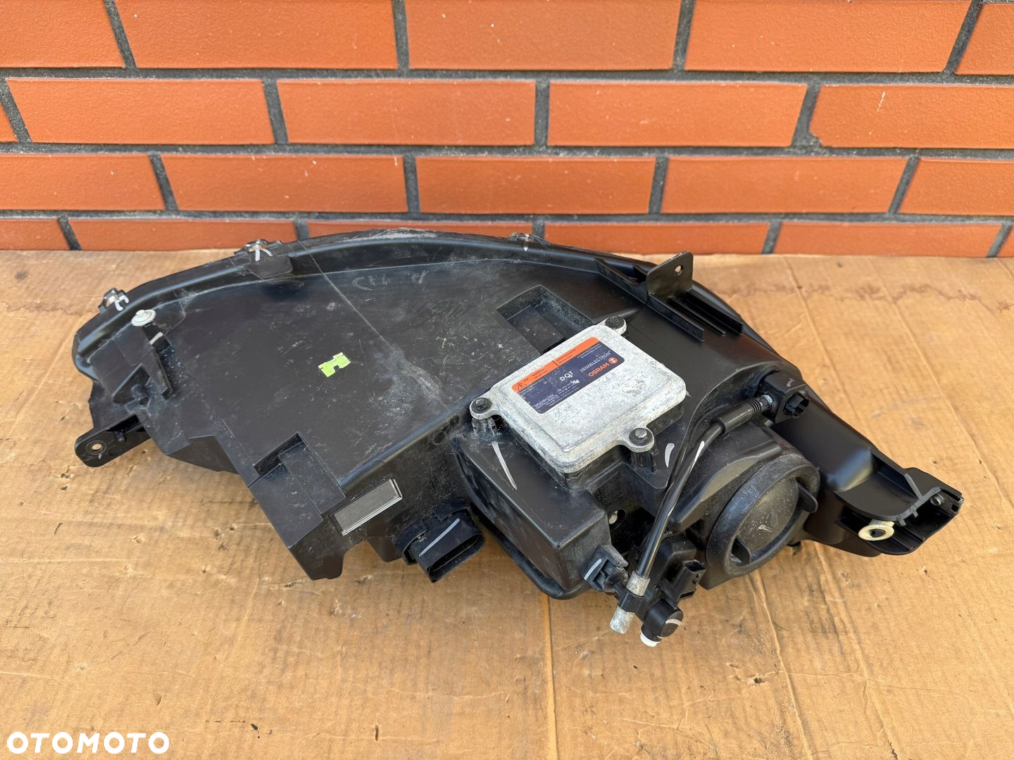 Tesla model S przed lift 12-15 bixenon lewy kompletny EU demontaz - 8