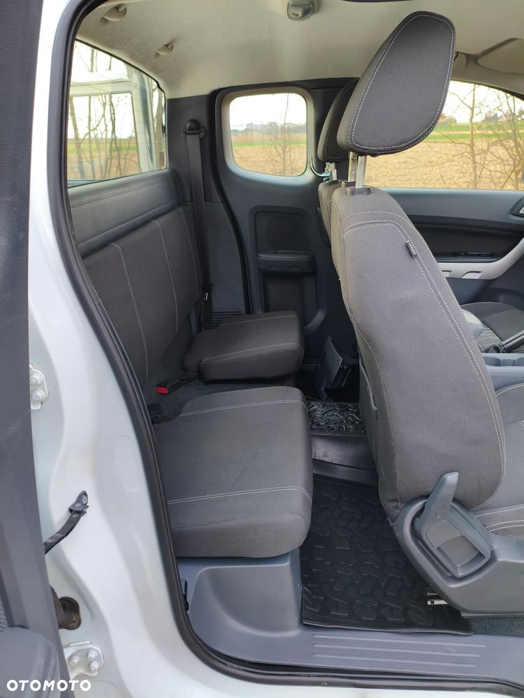 Ford Ranger 2.2 TDCi 4x4 DC XLT - 12