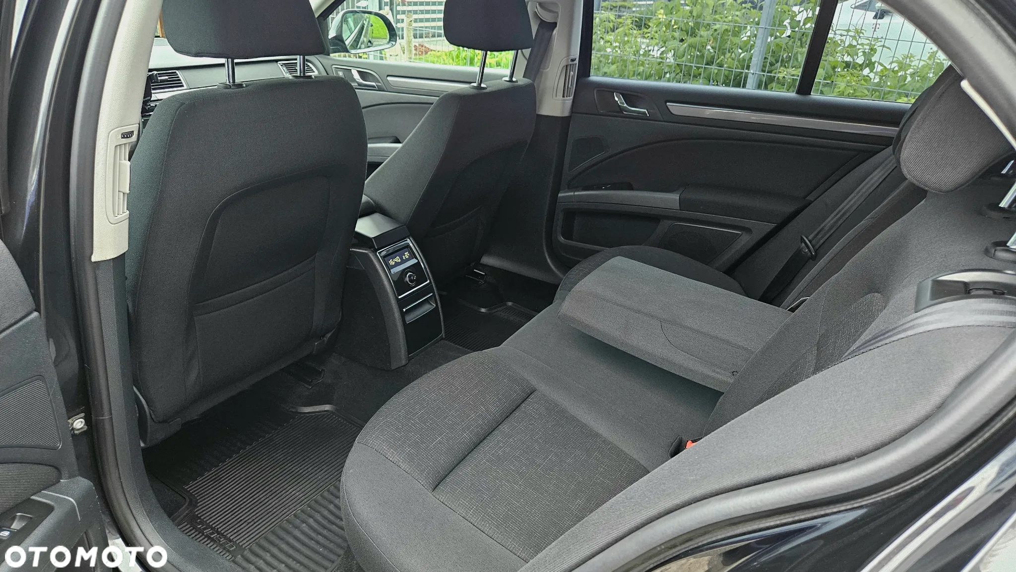 Skoda Superb 1.4 TSI Active - 17
