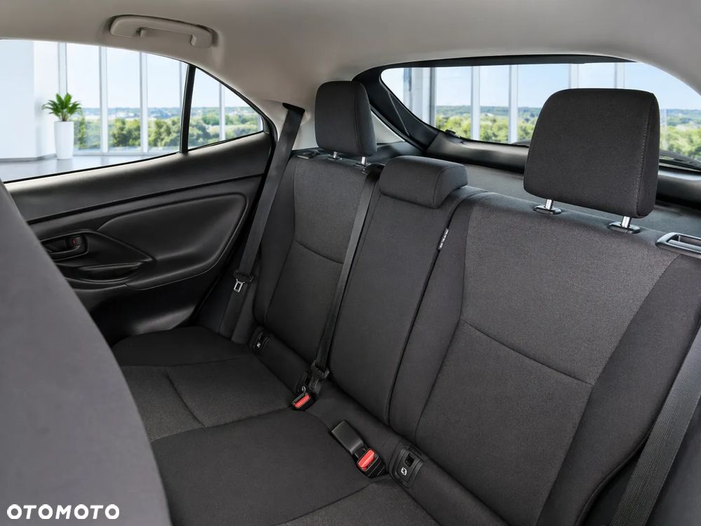 Toyota Yaris Cross Hybrid 1.5 Comfort - 4