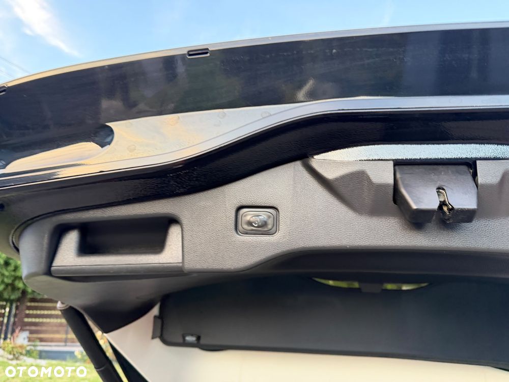 Ford Mondeo 2.0 TDCi STart-Stopp PowerShift-Aut Vignale - 12