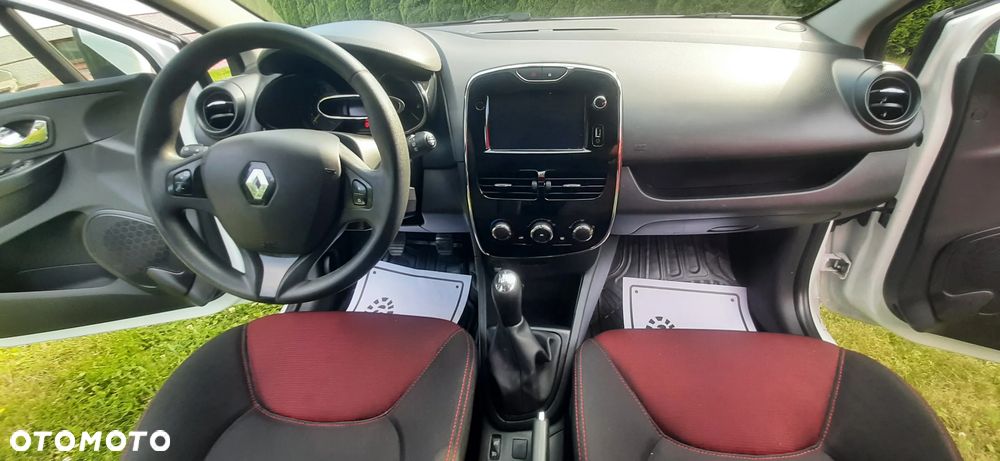 Renault Clio - 39