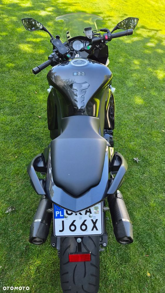 Kawasaki Ninja 1000 SX - 12