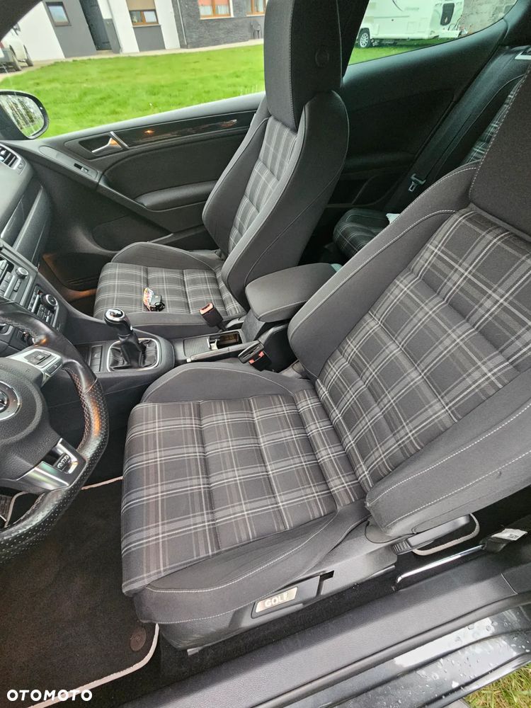 Volkswagen Golf 2.0 TDI DPF GTD - 13