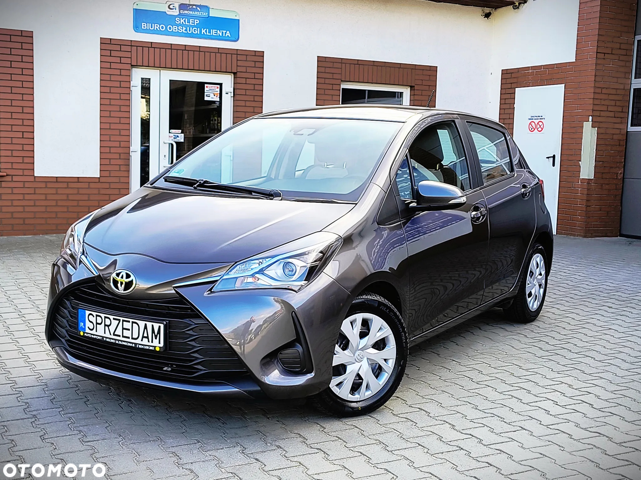 Toyota Yaris - 2