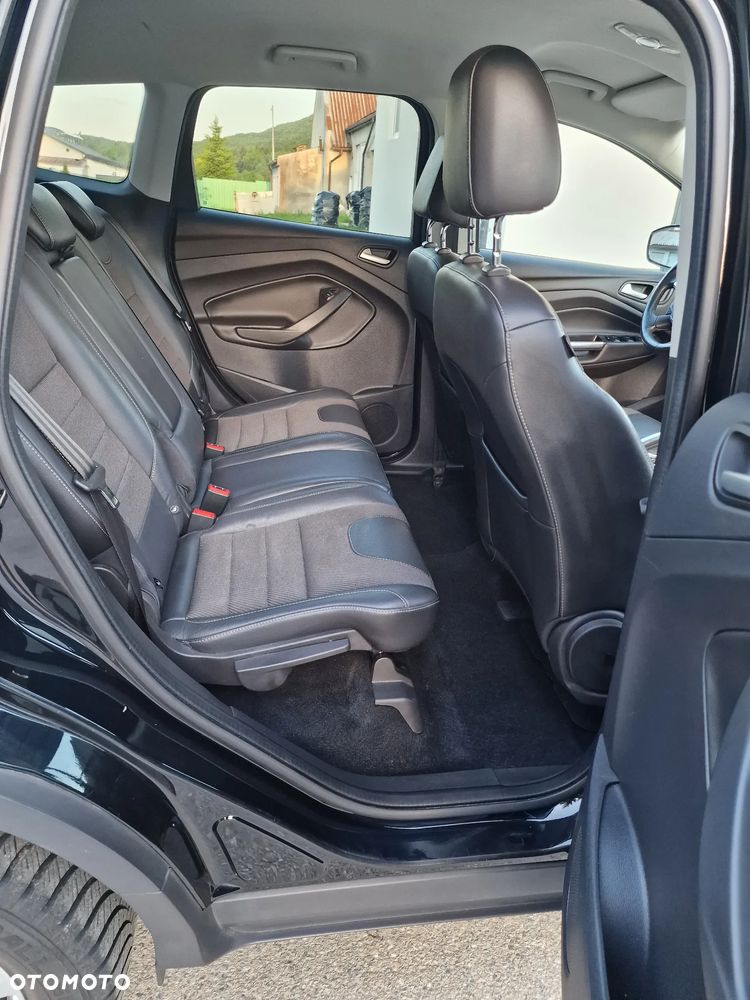Ford Kuga 2.0 TDCi AWD Titanium - 23