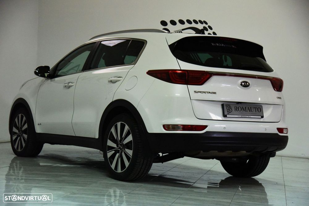 Kia Sportage 2.0 CRDI 4WD GT Line Aut. - 9