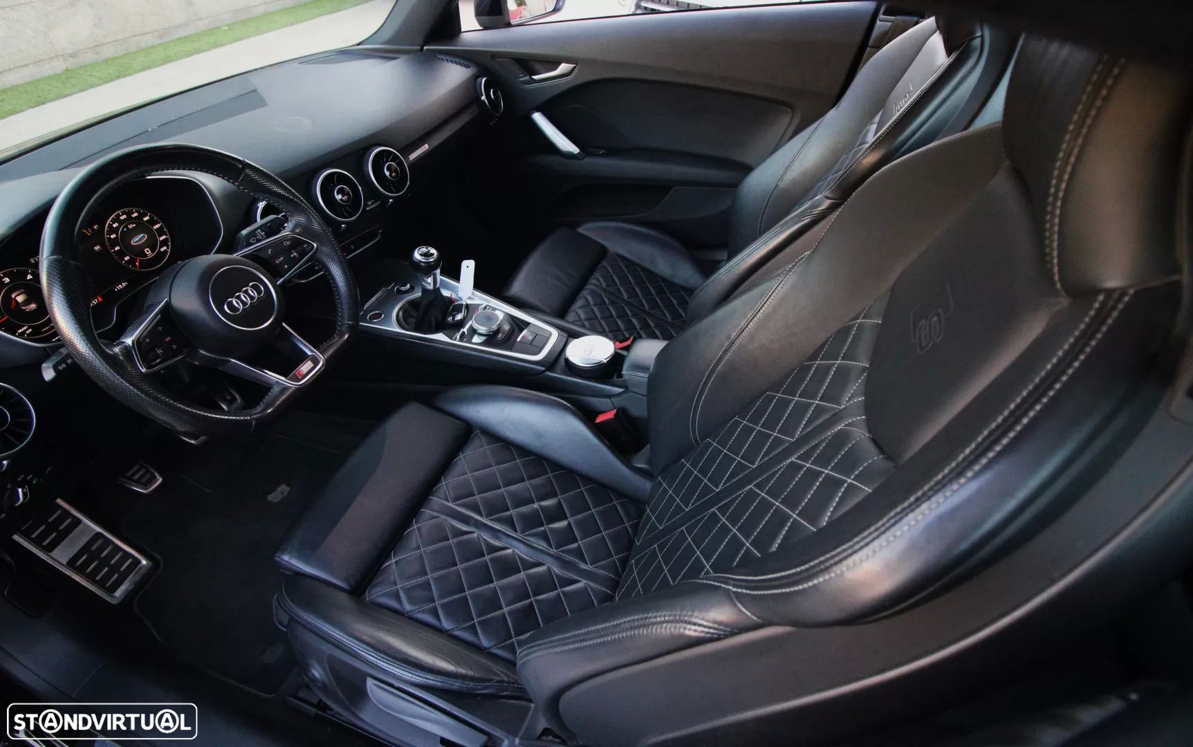 Audi TT Coupé - 17