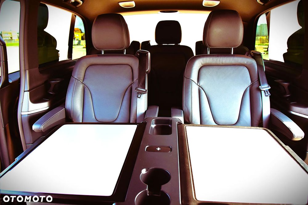 Mercedes-Benz Klasa V 300 d 4-Matic Avantgarde 9G-Tronic (d³ugi) - 32