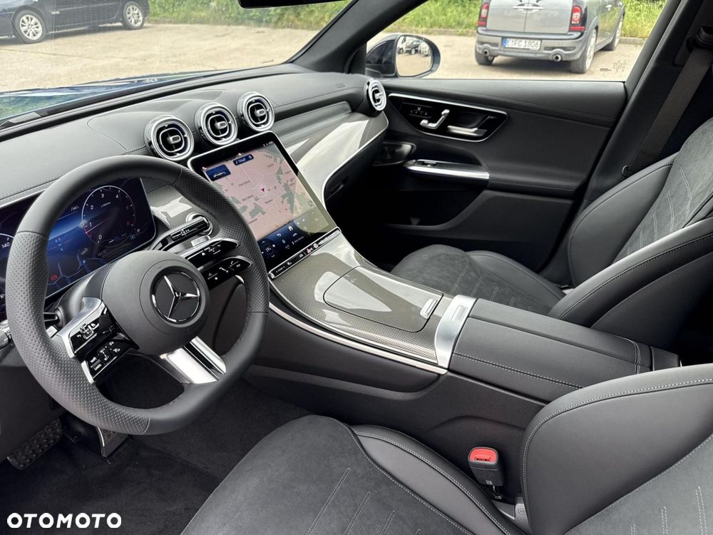 Mercedes-Benz GLC - 10