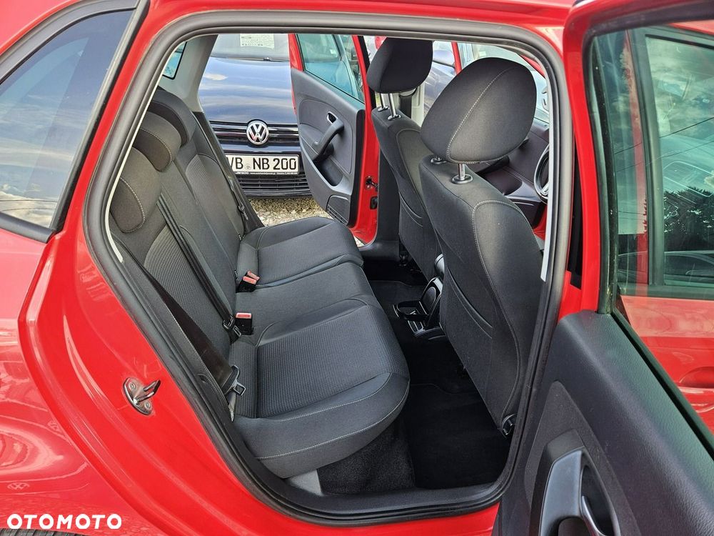 Volkswagen Polo - 11