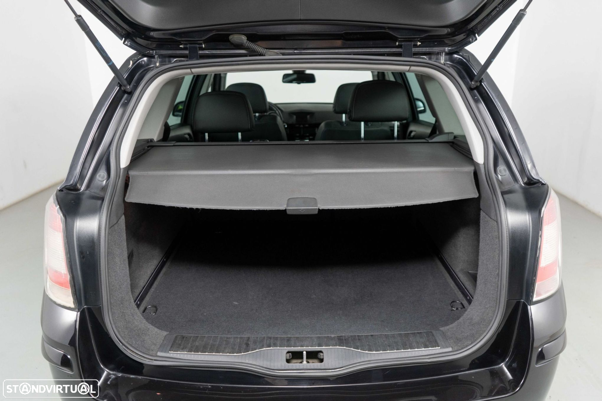 Opel Astra Caravan 1.7 CDTi Cosmo ecoFLEX - 10
