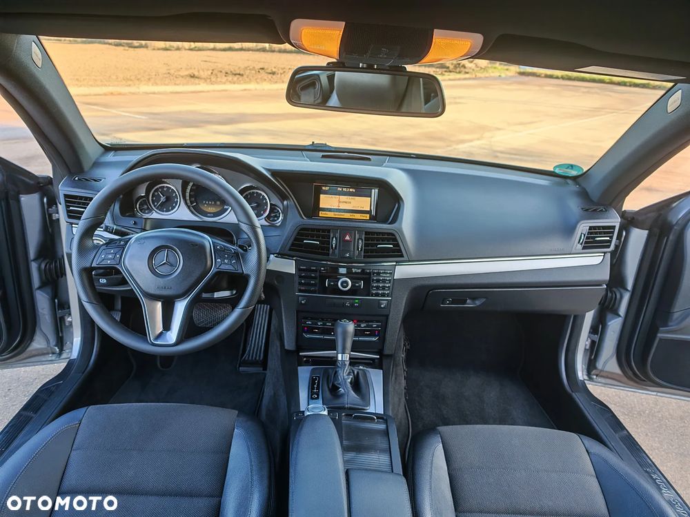 Mercedes-Benz Klasa E - 18