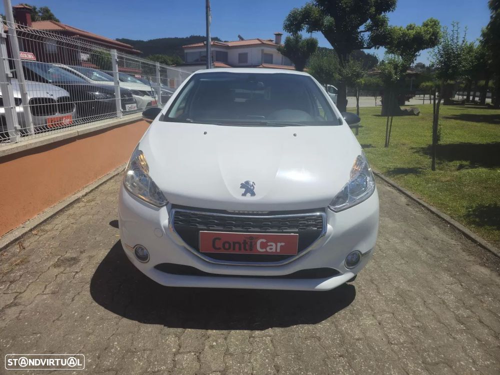 Peugeot 208 1.4 HDi Active - 2