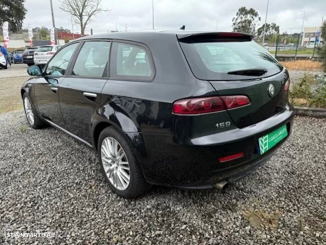 Alfa Romeo 159 Sportwagon 2.0 JTDm Distinctive - 9