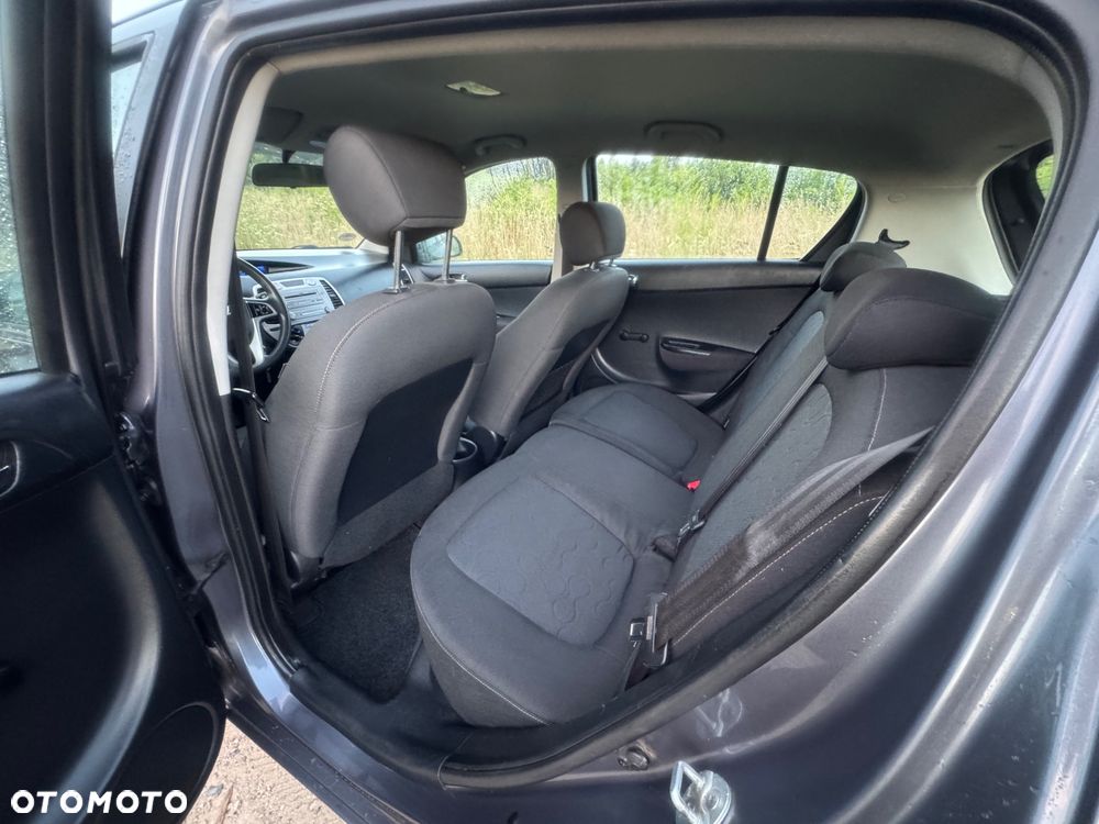 Hyundai i20 1.2 Edition 20 - 9