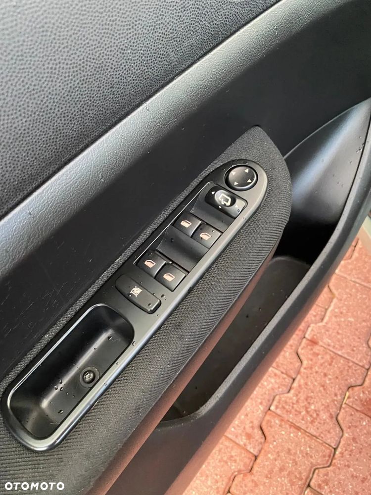 Peugeot 307 SW 140 Automatik Premium - 17